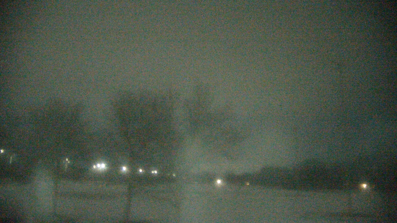 Thumbnail for current weather camera view from Caruso Middle School in Deerfield, Illinois