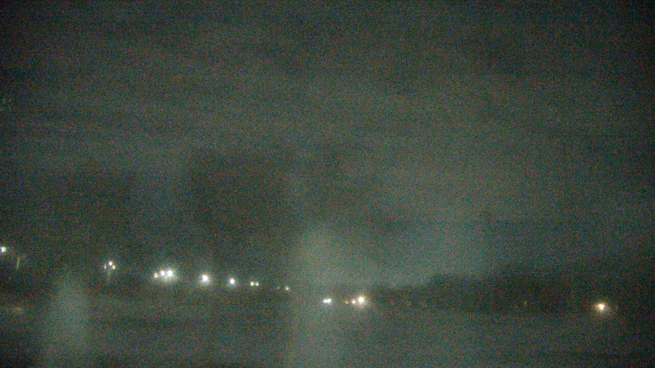 Thumbnail for current weather camera view from Caruso Middle School in Deerfield, Illinois