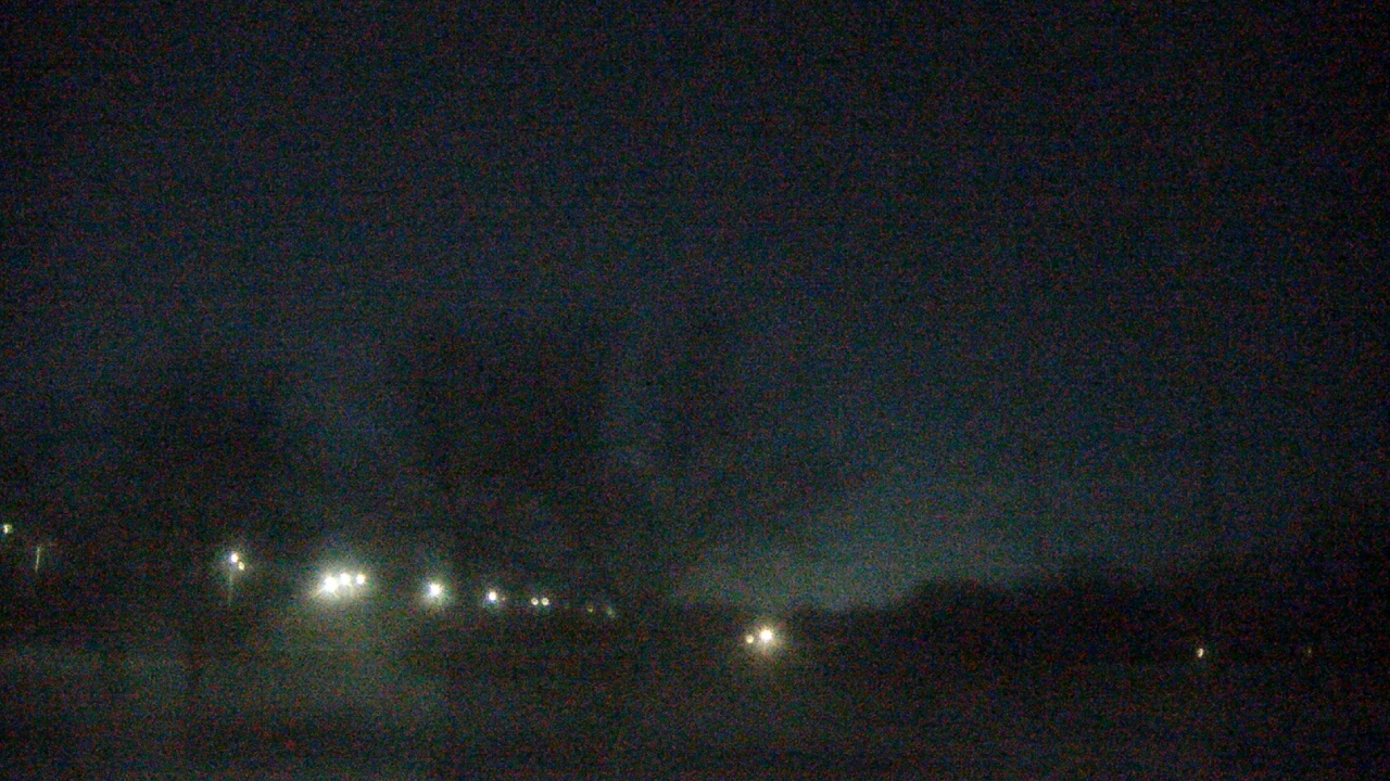 Thumbnail for current weather camera view from Caruso Middle School in Deerfield, Illinois