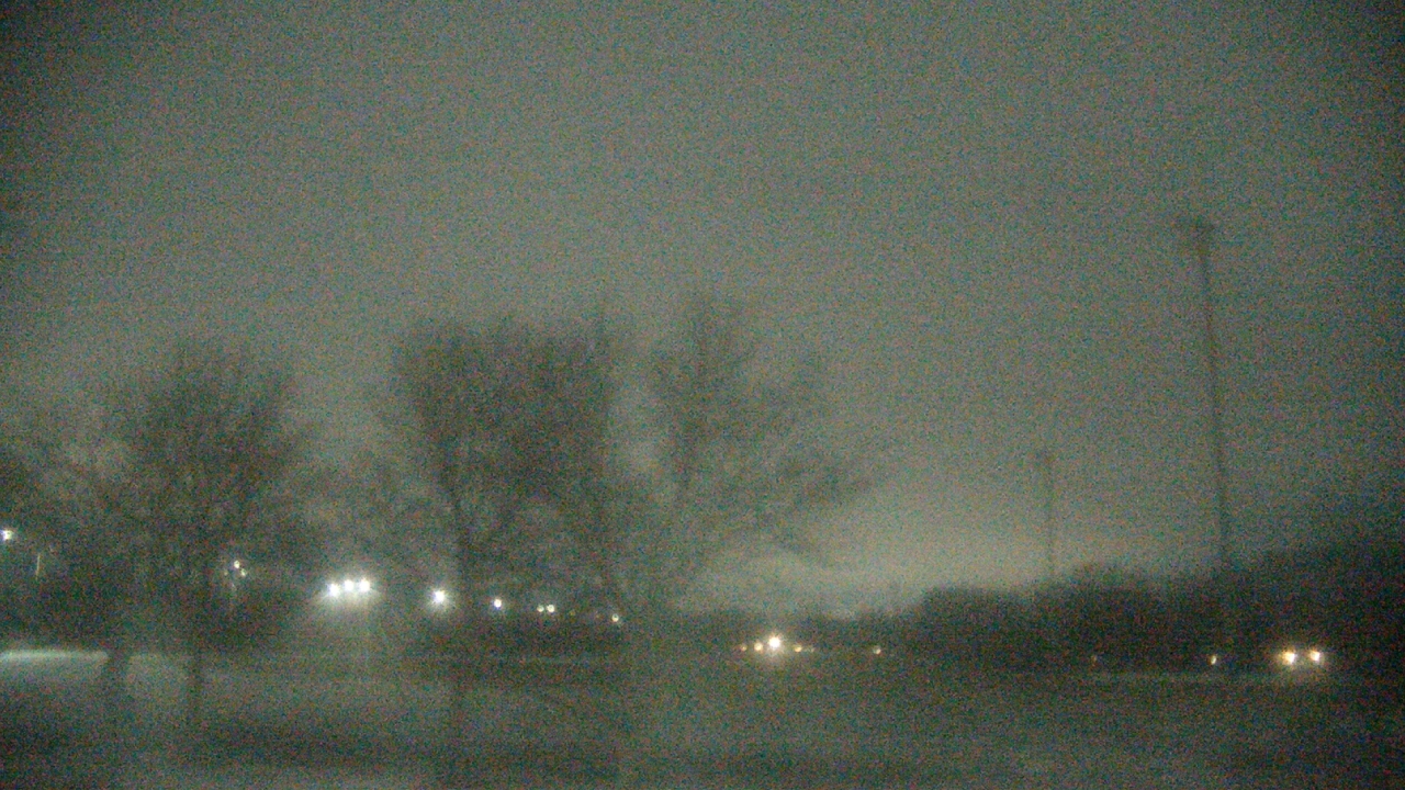 Thumbnail for current weather camera view from Caruso Middle School in Deerfield, Illinois