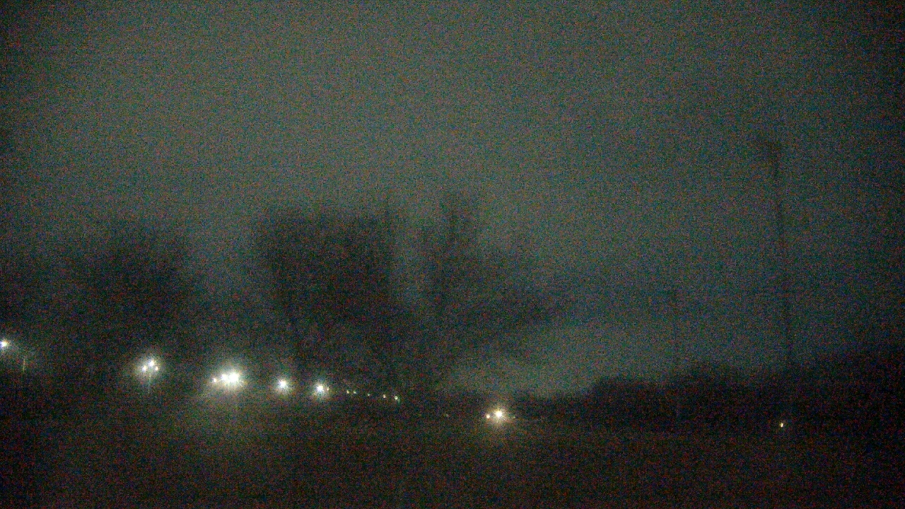 Thumbnail for current weather camera view from Caruso Middle School in Deerfield, Illinois