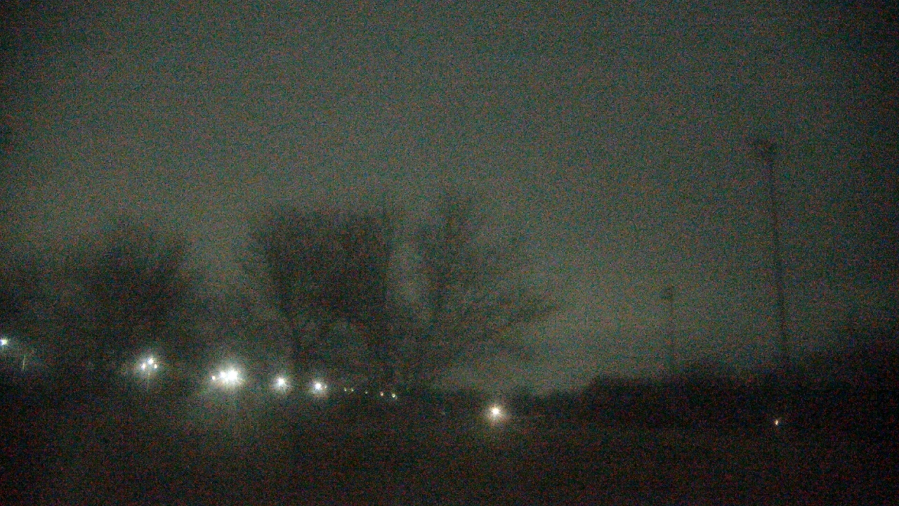 Thumbnail for current weather camera view from Caruso Middle School in Deerfield, Illinois
