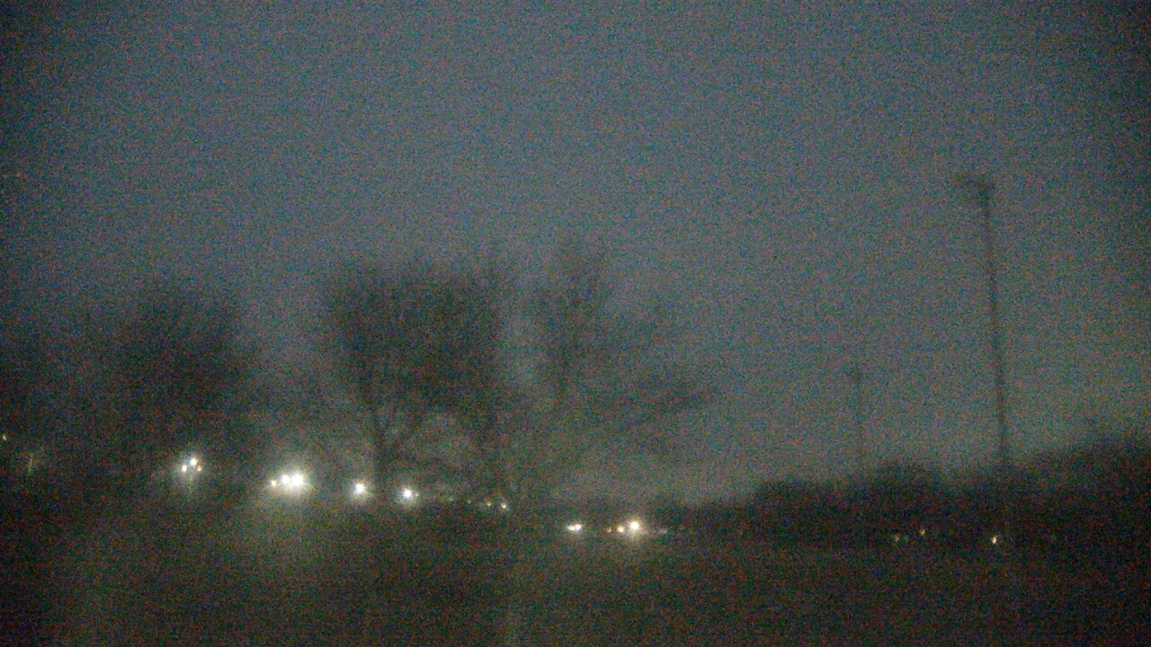 Thumbnail for current weather camera view from Caruso Middle School in Deerfield, Illinois