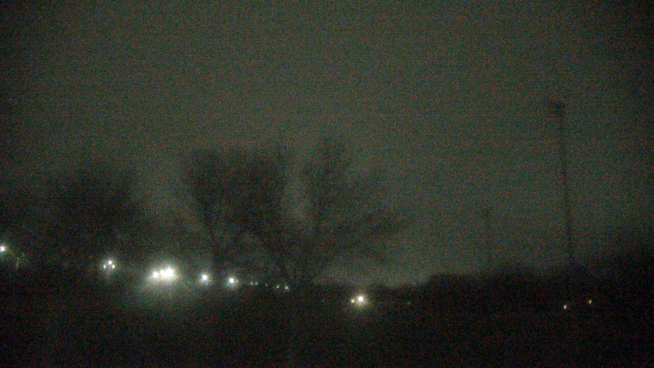 Thumbnail for current weather camera view from Caruso Middle School in Deerfield, Illinois