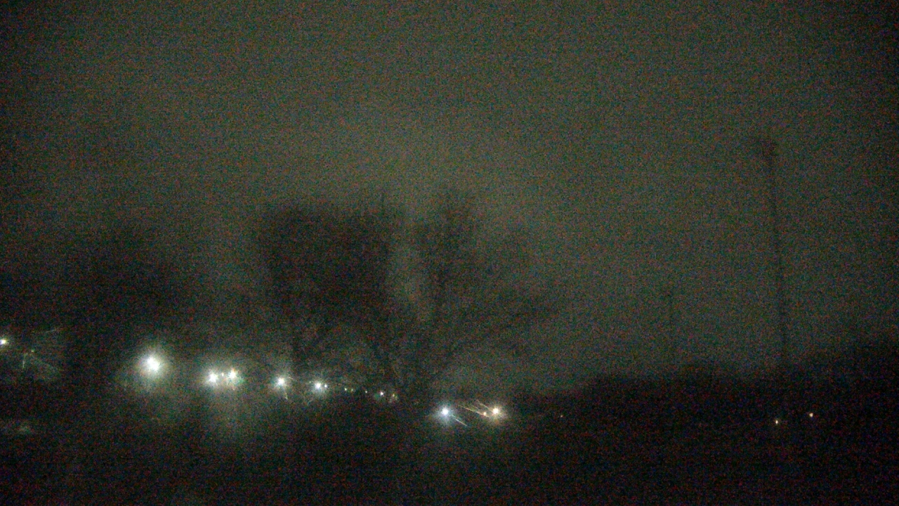 Thumbnail for current weather camera view from Caruso Middle School in Deerfield, Illinois