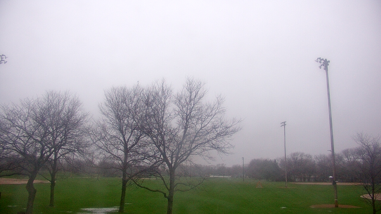 Thumbnail for current weather camera view from Caruso Middle School in Deerfield, Illinois