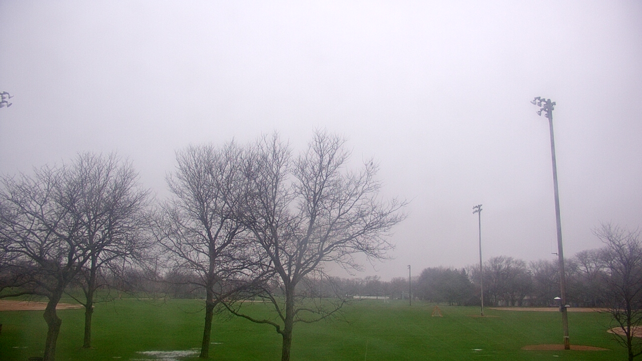 Thumbnail for current weather camera view from Caruso Middle School in Deerfield, Illinois