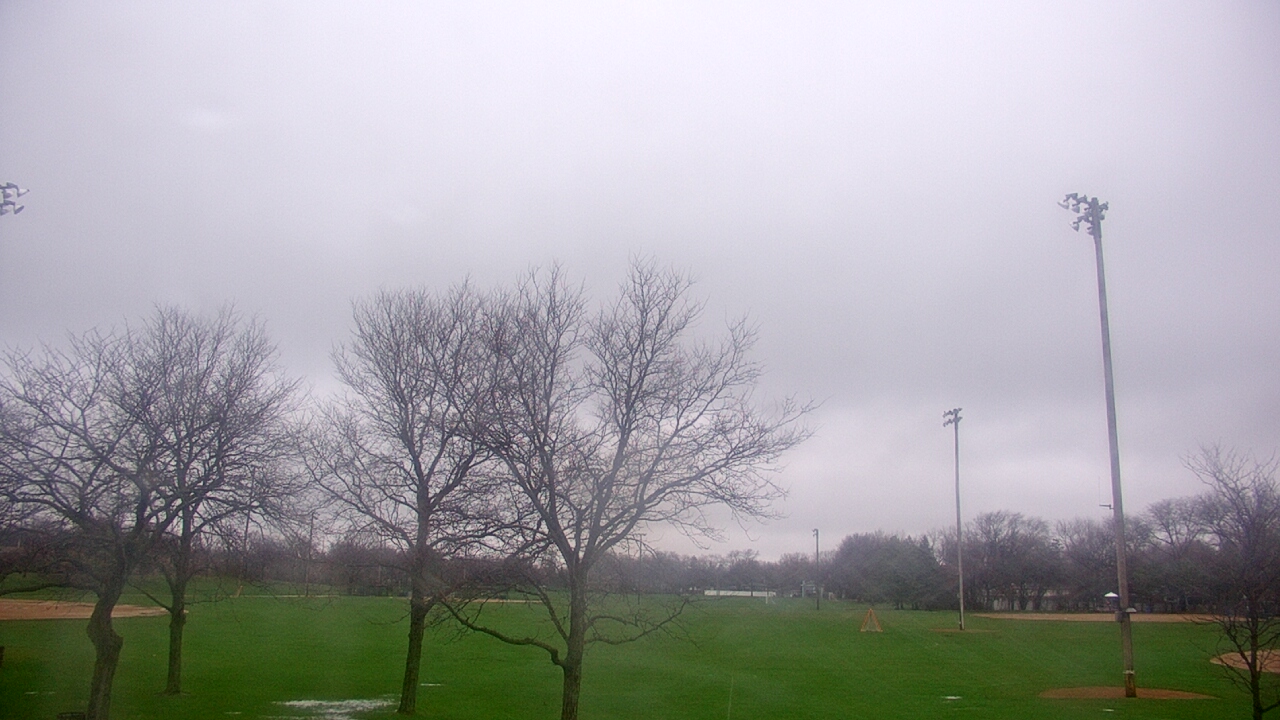 Thumbnail for current weather camera view from Caruso Middle School in Deerfield, Illinois