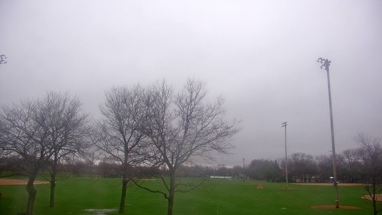 Thumbnail for current weather camera view from Caruso Middle School in Deerfield, Illinois