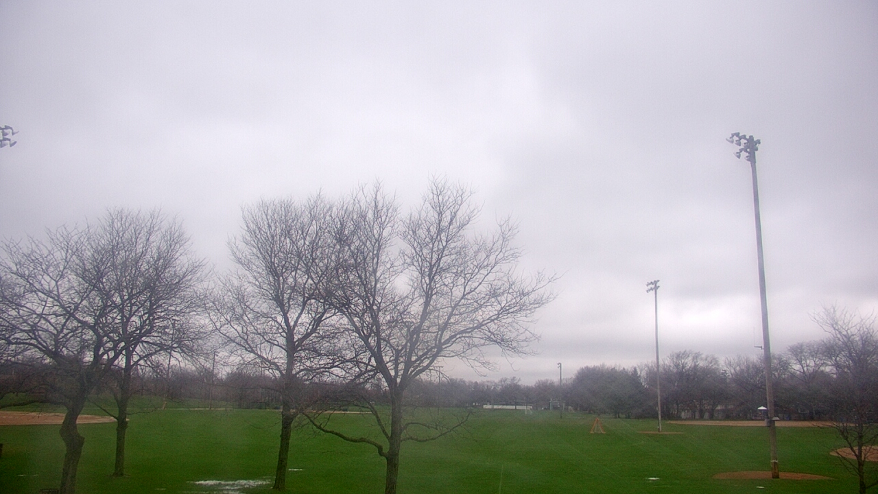 Thumbnail for current weather camera view from Caruso Middle School in Deerfield, Illinois