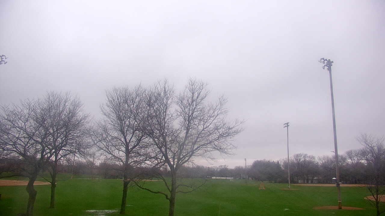 Thumbnail for current weather camera view from Caruso Middle School in Deerfield, Illinois