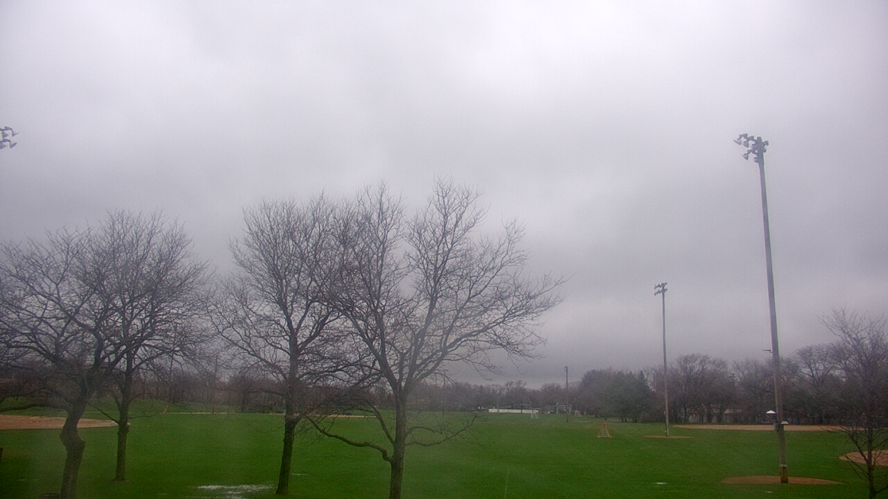 Thumbnail for current weather camera view from Caruso Middle School in Deerfield, Illinois