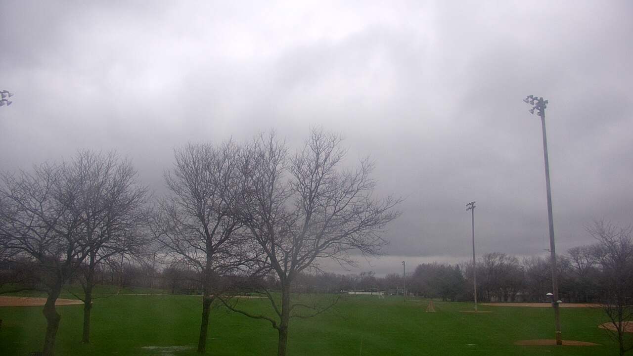 Thumbnail for current weather camera view from Caruso Middle School in Deerfield, Illinois
