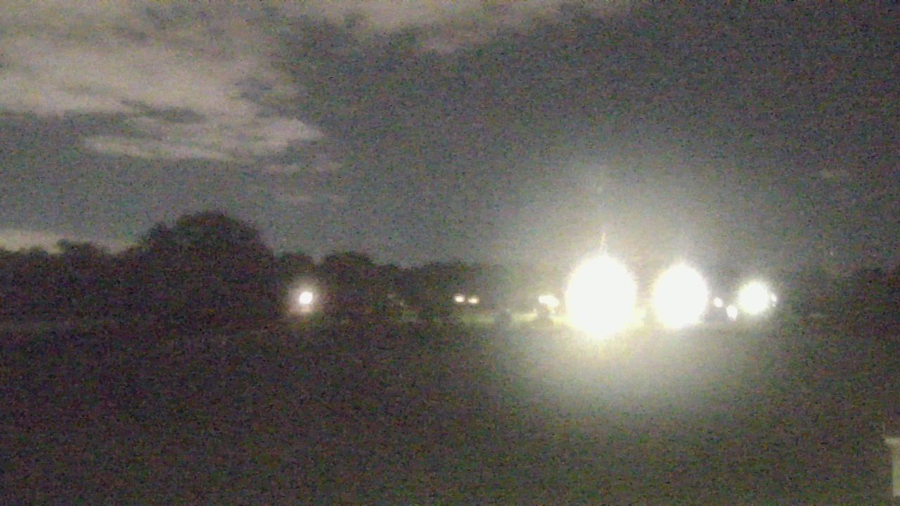 Thumbnail for current weather camera view from Shepard MS in Deerfield, Illinois