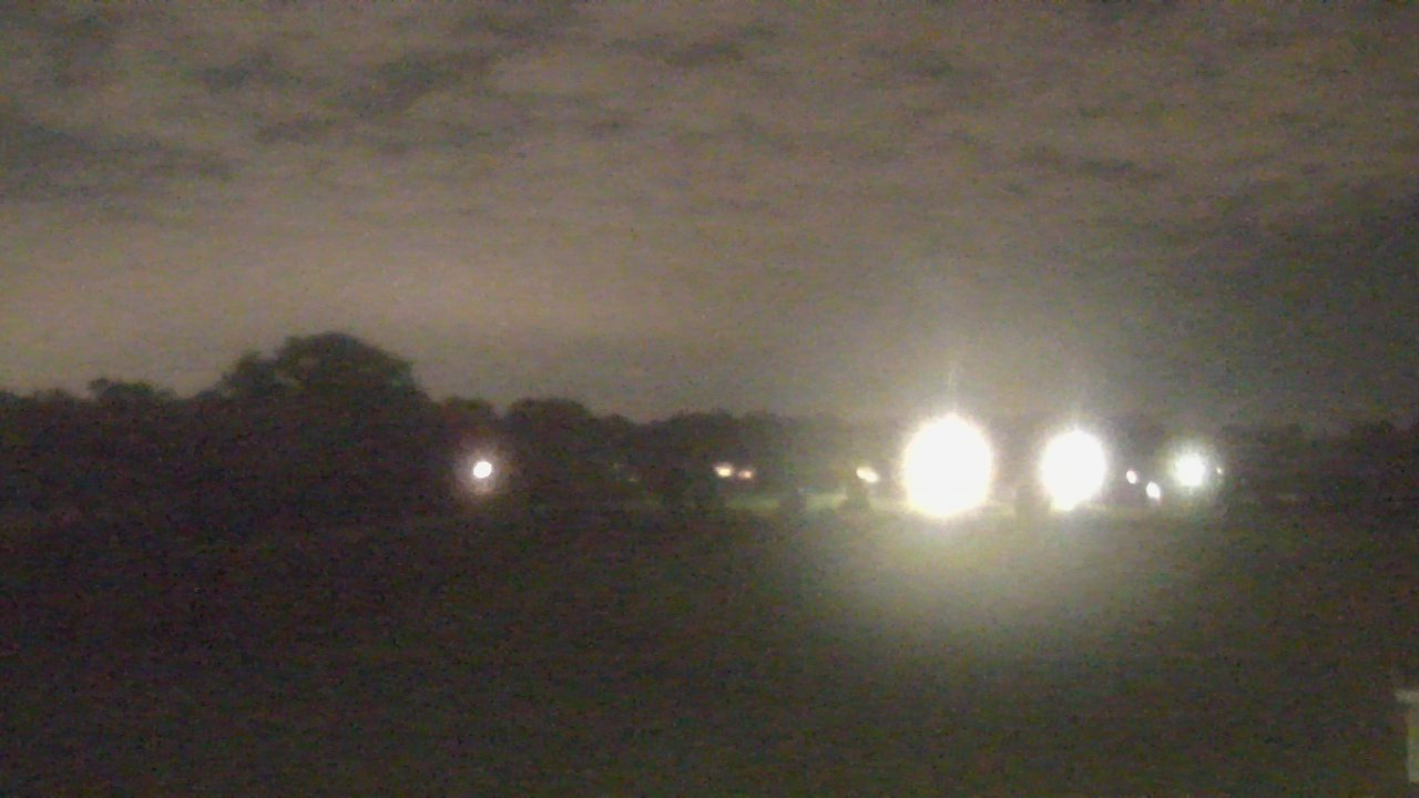 Thumbnail for current weather camera view from Shepard MS in Deerfield, Illinois