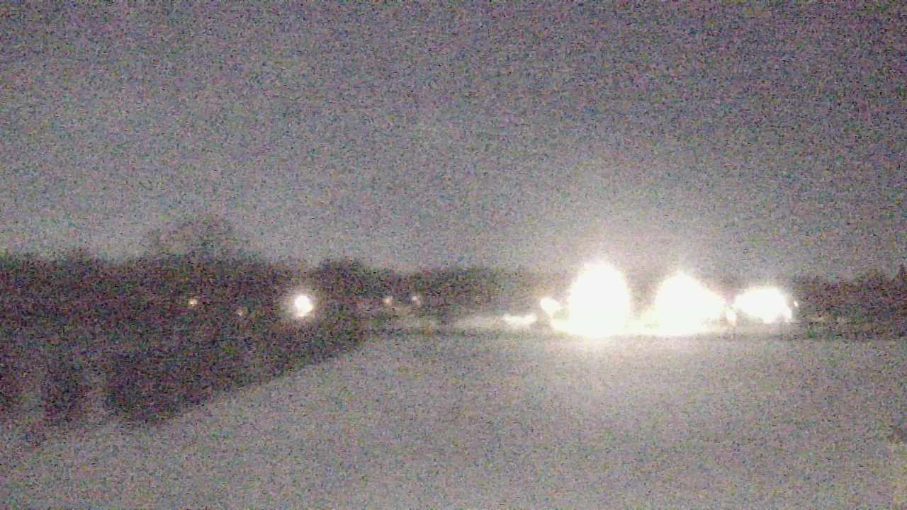 Thumbnail for current weather camera view from Shepard MS in Deerfield, Illinois