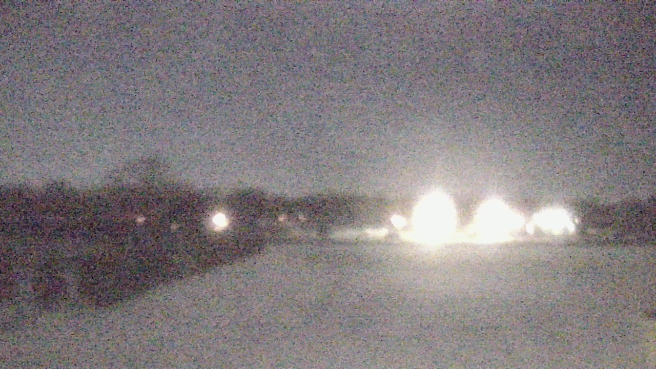 Thumbnail for current weather camera view from Shepard MS in Deerfield, Illinois