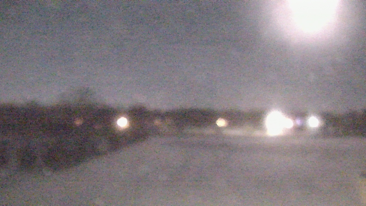 Thumbnail for current weather camera view from Shepard MS in Deerfield, Illinois