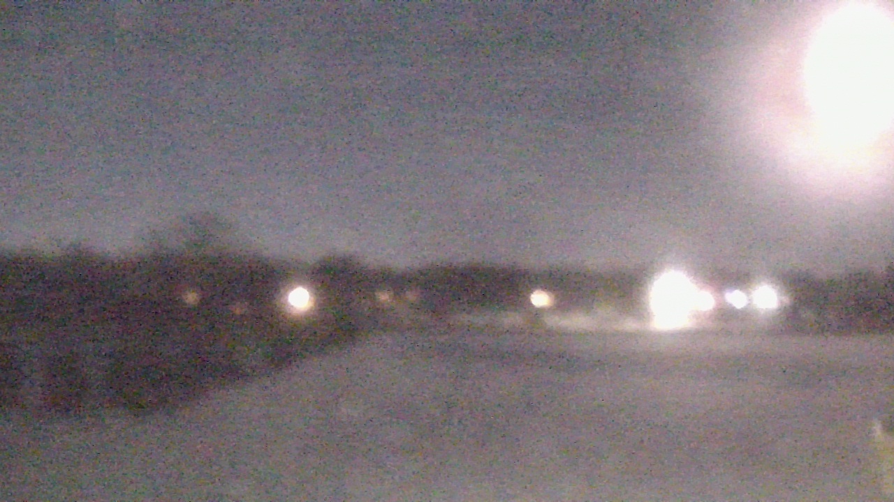 Thumbnail for current weather camera view from Shepard MS in Deerfield, Illinois