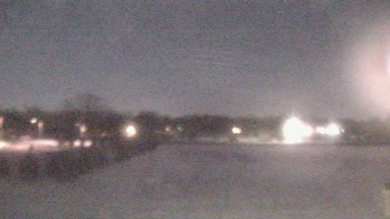 Thumbnail for current weather camera view from Shepard MS in Deerfield, Illinois