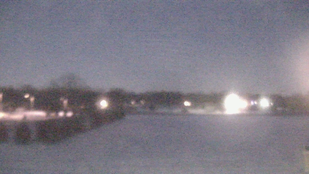 Thumbnail for current weather camera view from Shepard MS in Deerfield, Illinois