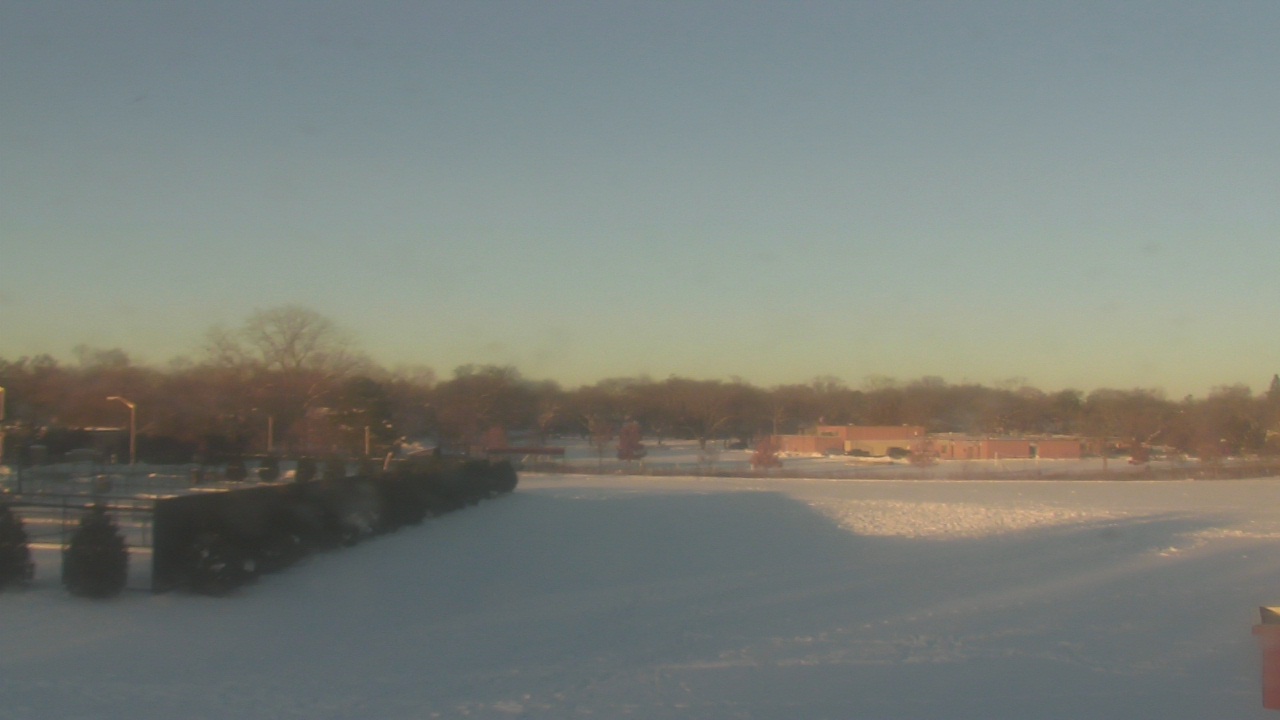 Thumbnail for current weather camera view from Shepard MS in Deerfield, Illinois