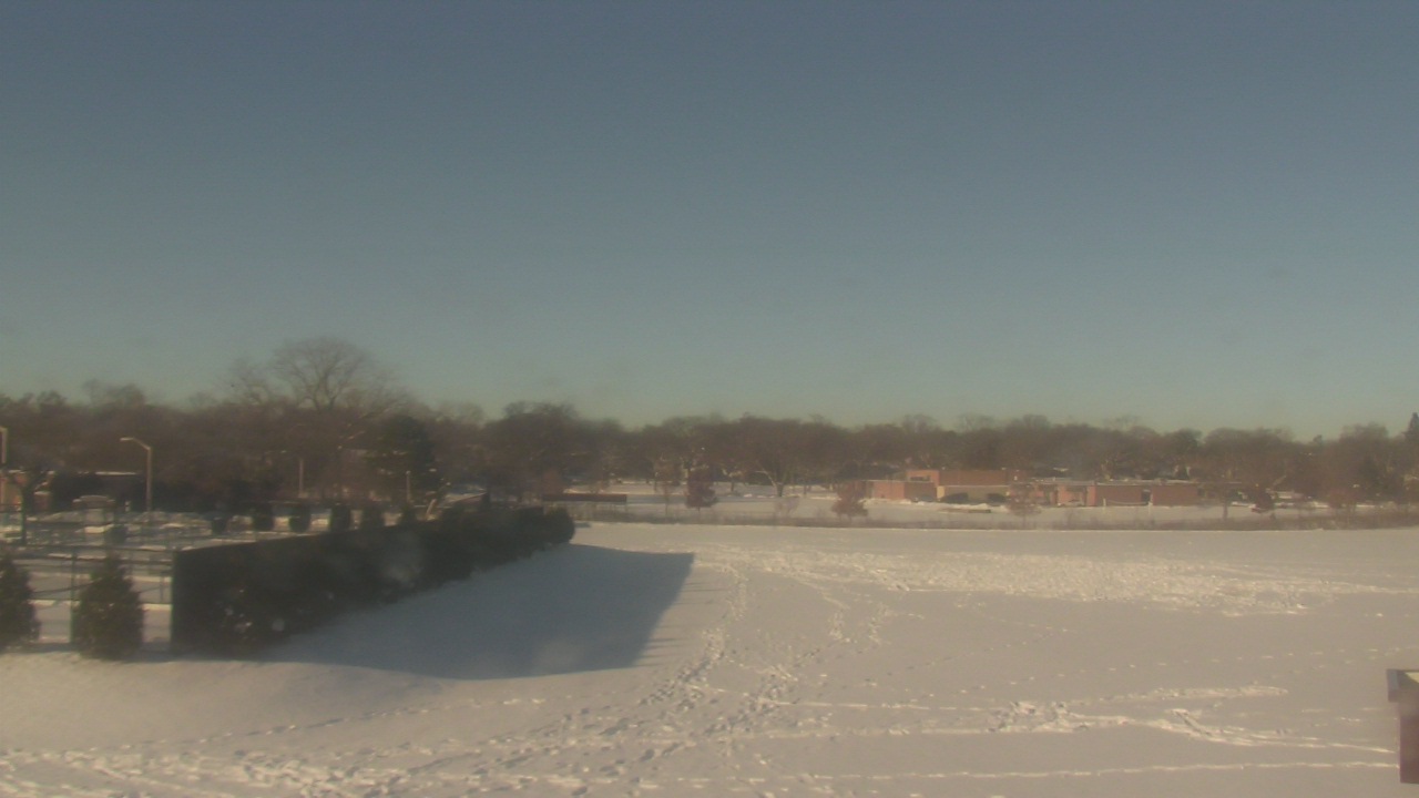 Thumbnail for current weather camera view from Shepard MS in Deerfield, Illinois