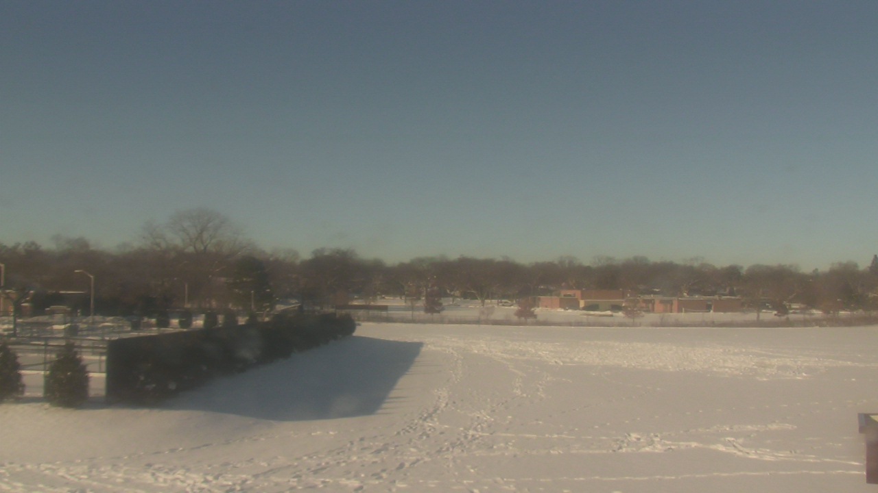 Thumbnail for current weather camera view from Shepard MS in Deerfield, Illinois