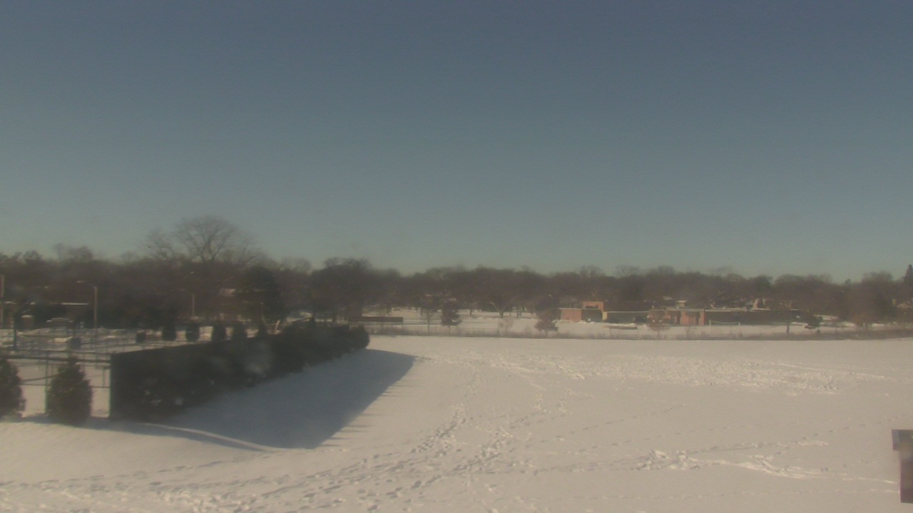 Thumbnail for current weather camera view from Shepard MS in Deerfield, Illinois