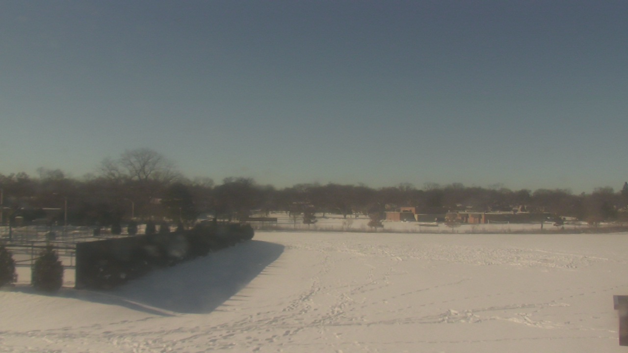 Thumbnail for current weather camera view from Shepard MS in Deerfield, Illinois