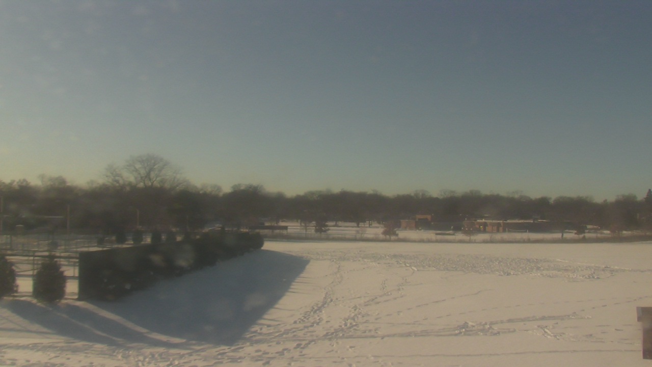 Thumbnail for current weather camera view from Shepard MS in Deerfield, Illinois