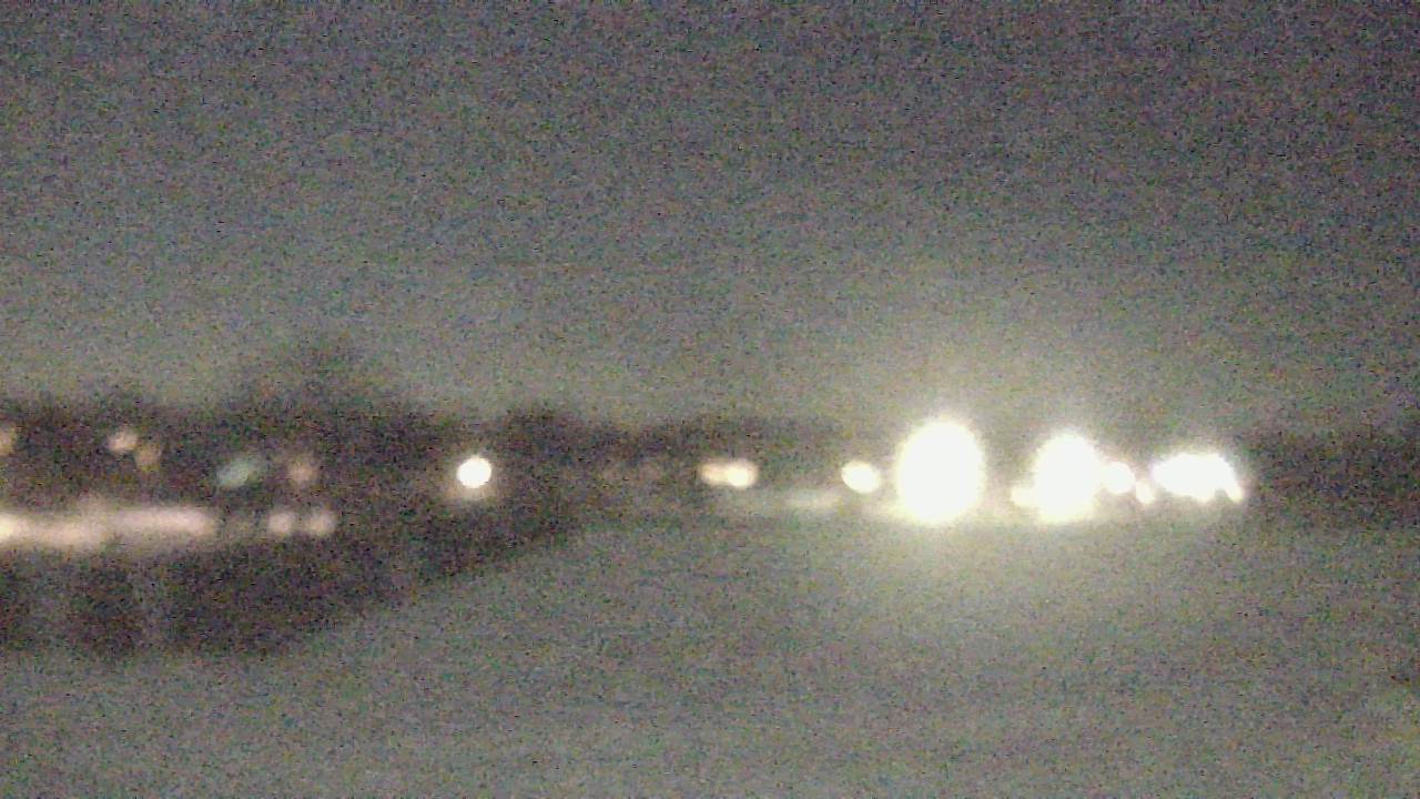 Thumbnail for current weather camera view from Shepard MS in Deerfield, Illinois