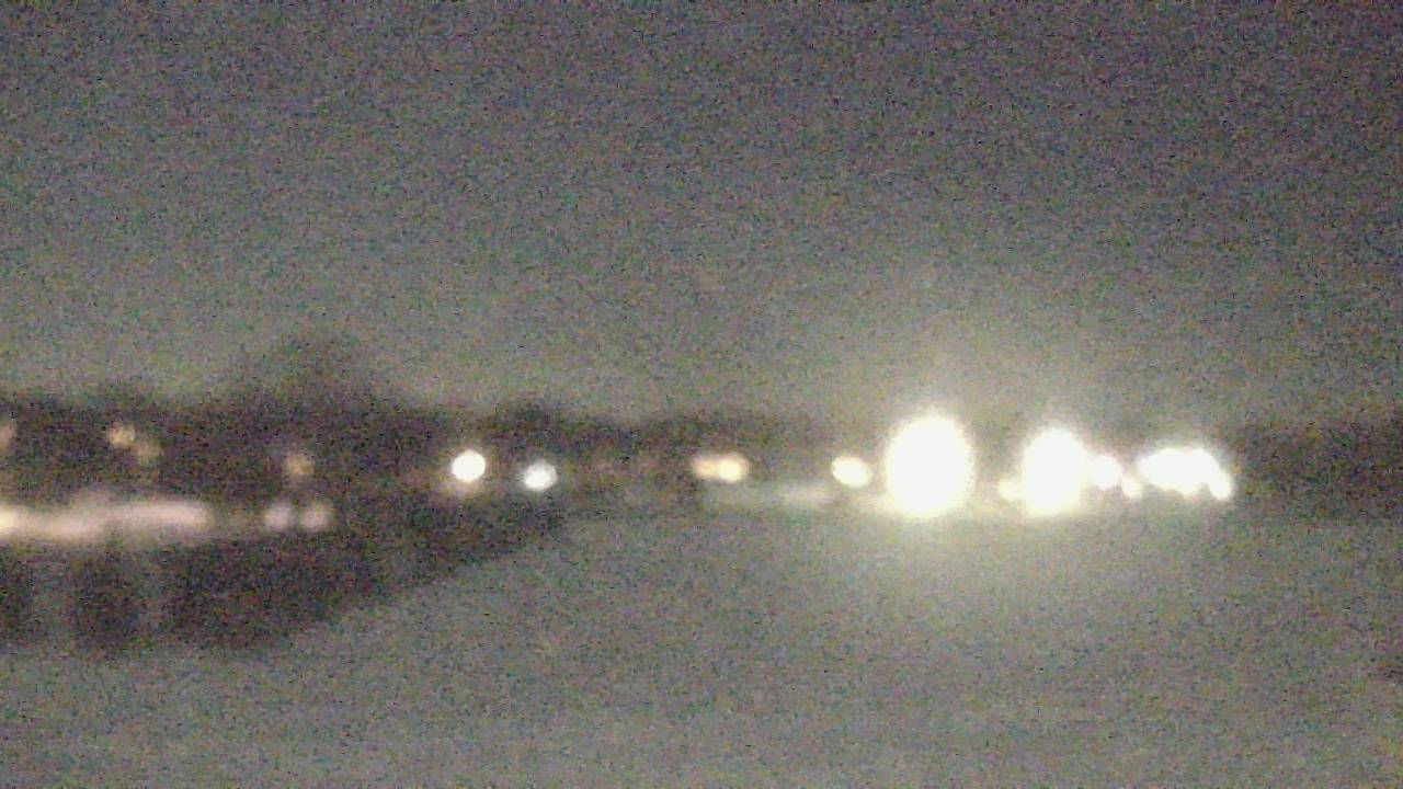 Thumbnail for current weather camera view from Shepard MS in Deerfield, Illinois