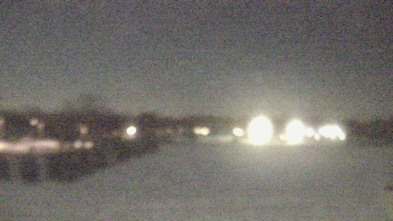 Thumbnail for current weather camera view from Shepard MS in Deerfield, Illinois