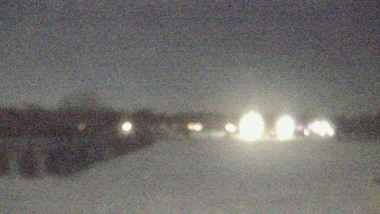 Thumbnail for current weather camera view from Shepard MS in Deerfield, Illinois