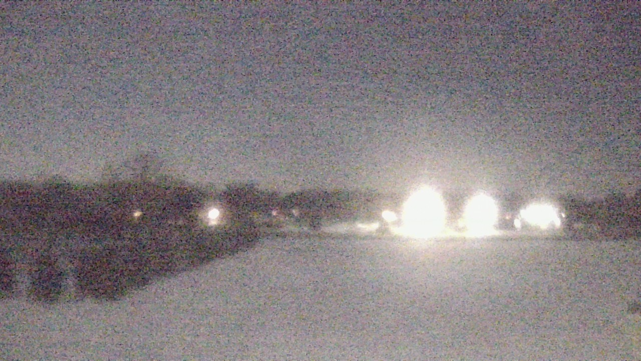 Thumbnail for current weather camera view from Shepard MS in Deerfield, Illinois