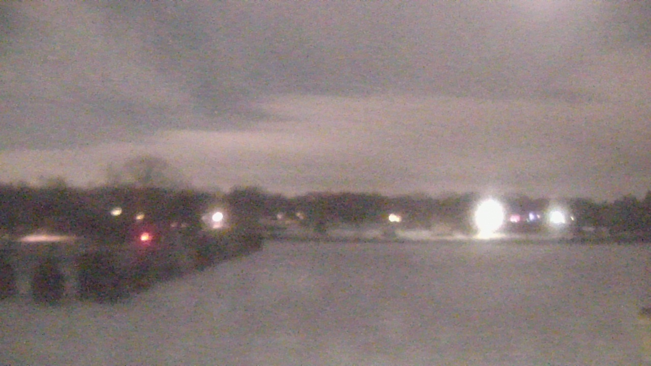 Thumbnail for current weather camera view from Shepard MS in Deerfield, Illinois