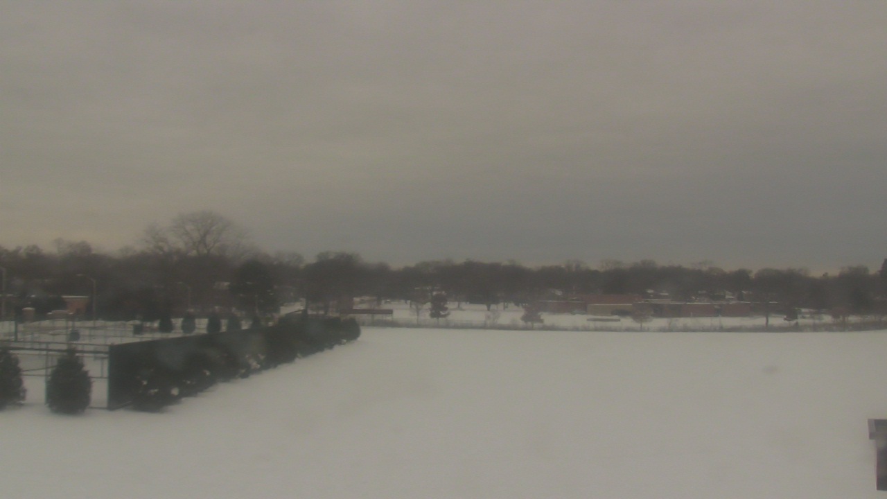Thumbnail for current weather camera view from Shepard MS in Deerfield, Illinois