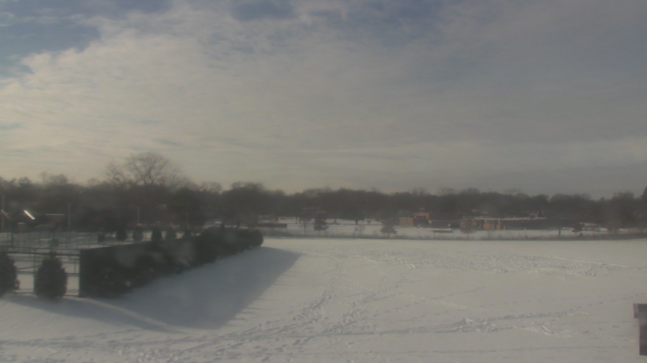 Thumbnail for current weather camera view from Shepard MS in Deerfield, Illinois