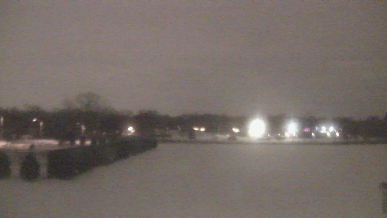 Thumbnail for current weather camera view from Shepard MS in Deerfield, Illinois