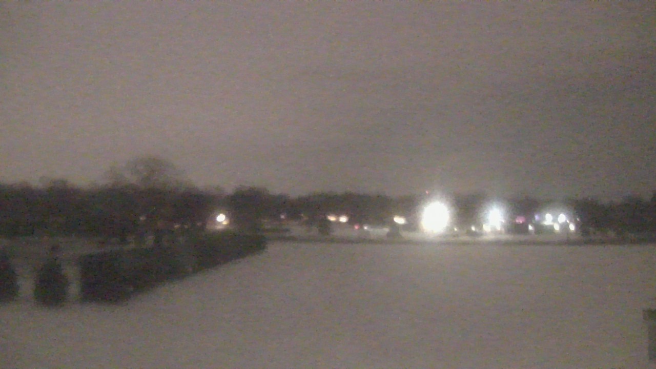 Thumbnail for current weather camera view from Shepard MS in Deerfield, Illinois