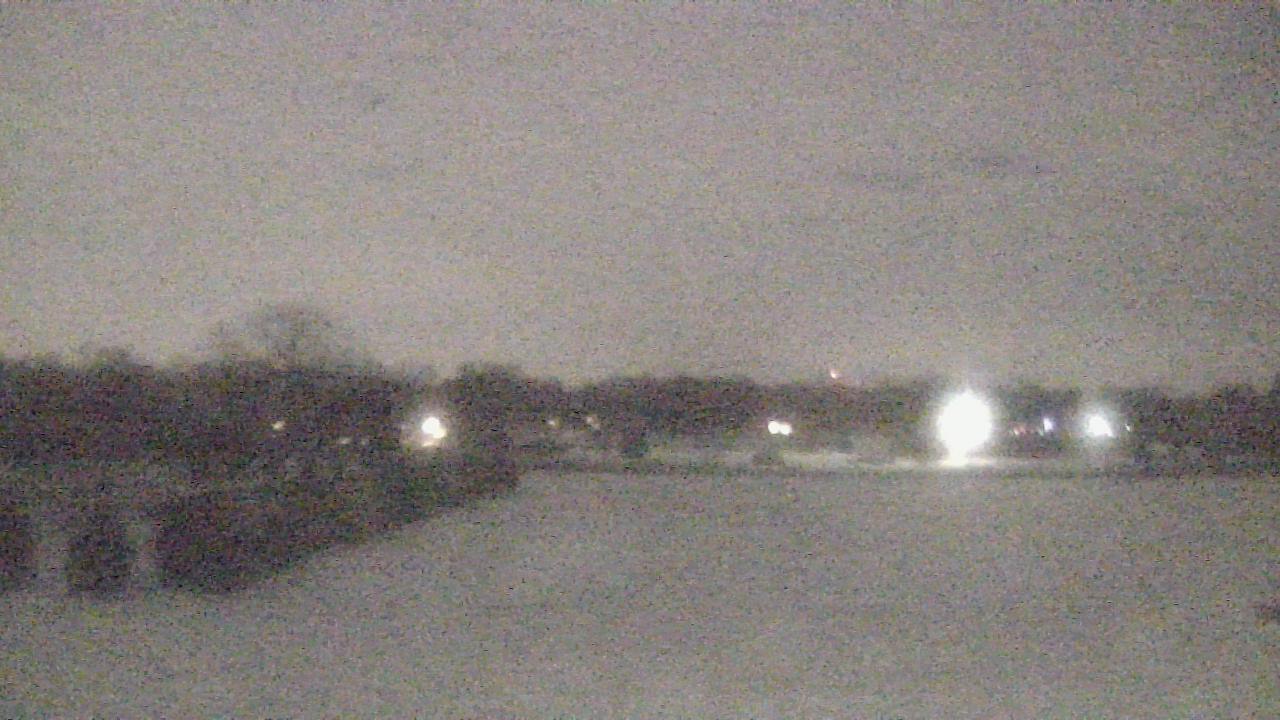 Thumbnail for current weather camera view from Shepard MS in Deerfield, Illinois