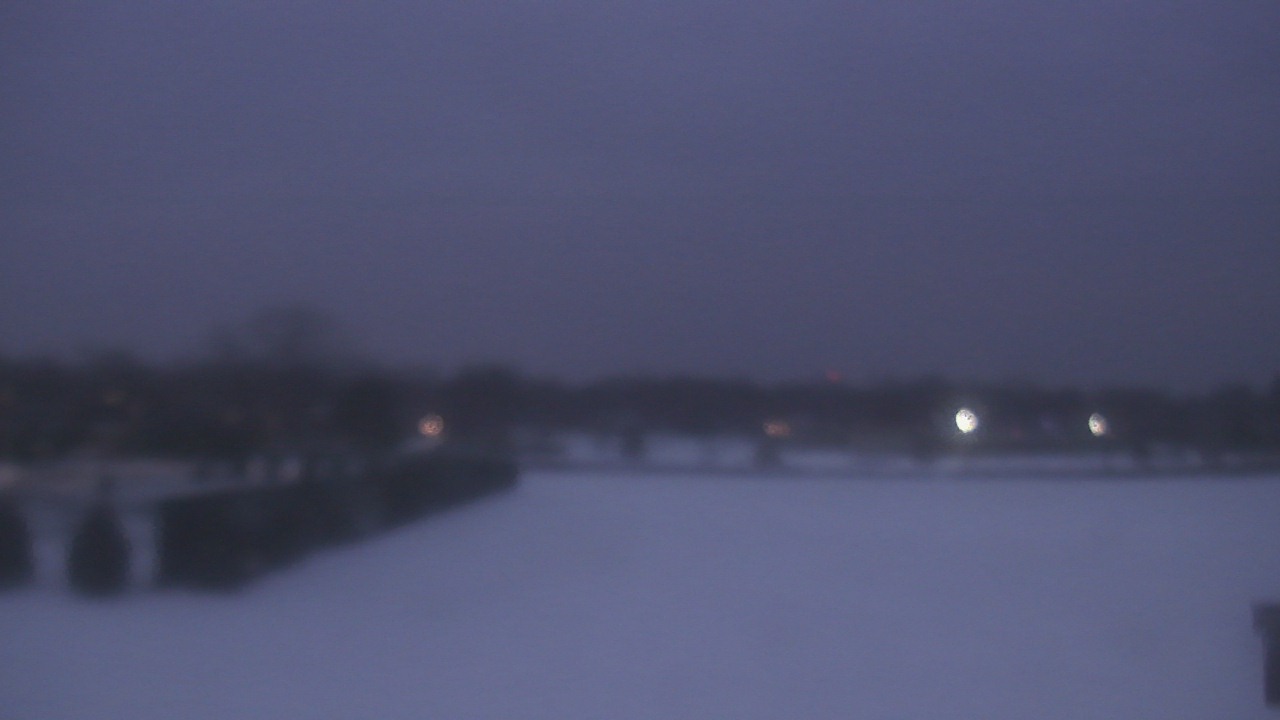 Thumbnail for current weather camera view from Shepard MS in Deerfield, Illinois