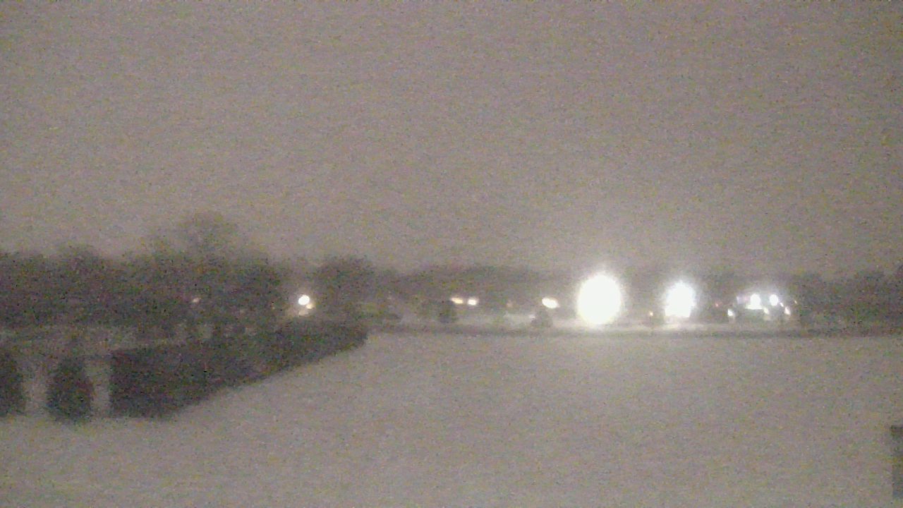 Thumbnail for current weather camera view from Shepard MS in Deerfield, Illinois