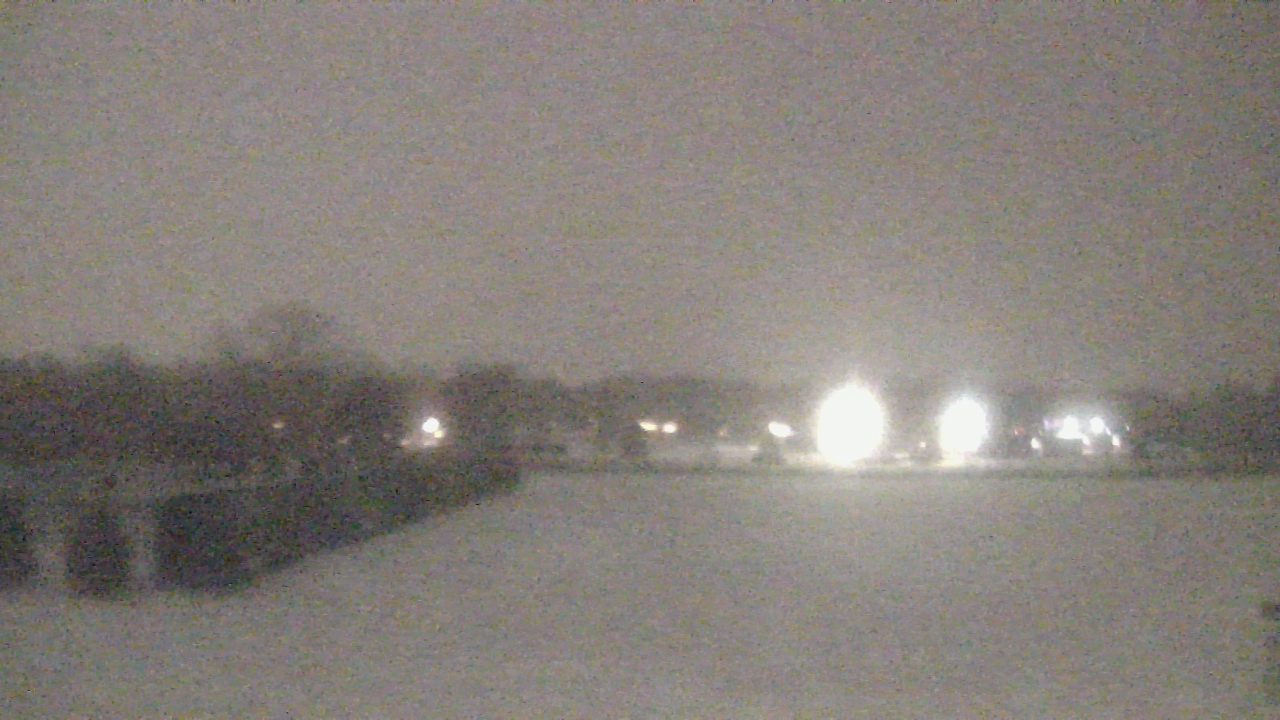 Thumbnail for current weather camera view from Shepard MS in Deerfield, Illinois