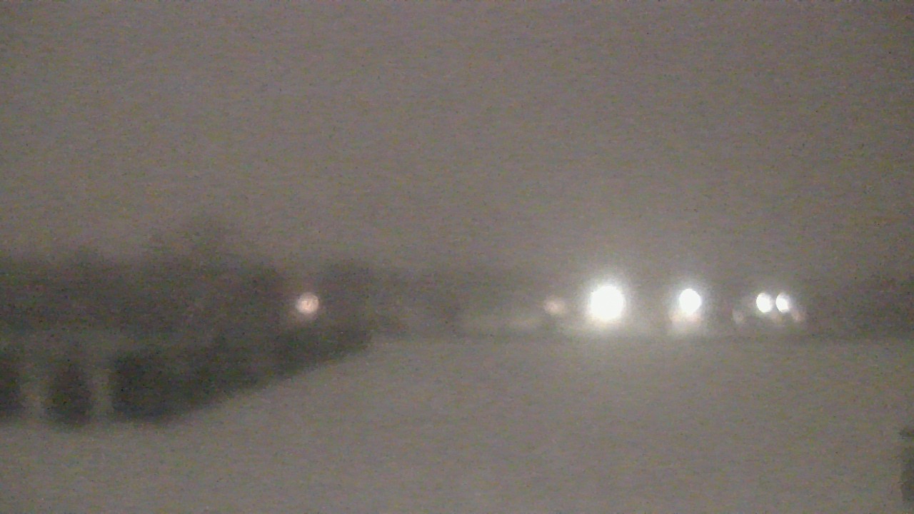 Thumbnail for current weather camera view from Shepard MS in Deerfield, Illinois