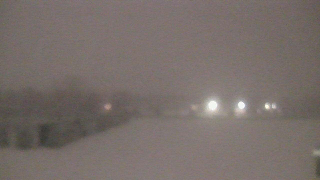 Thumbnail for current weather camera view from Shepard MS in Deerfield, Illinois