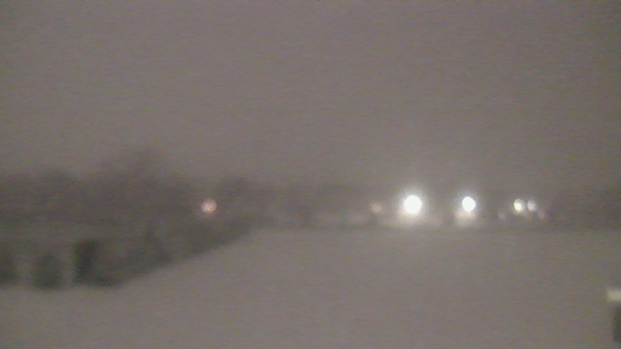 Thumbnail for current weather camera view from Shepard MS in Deerfield, Illinois