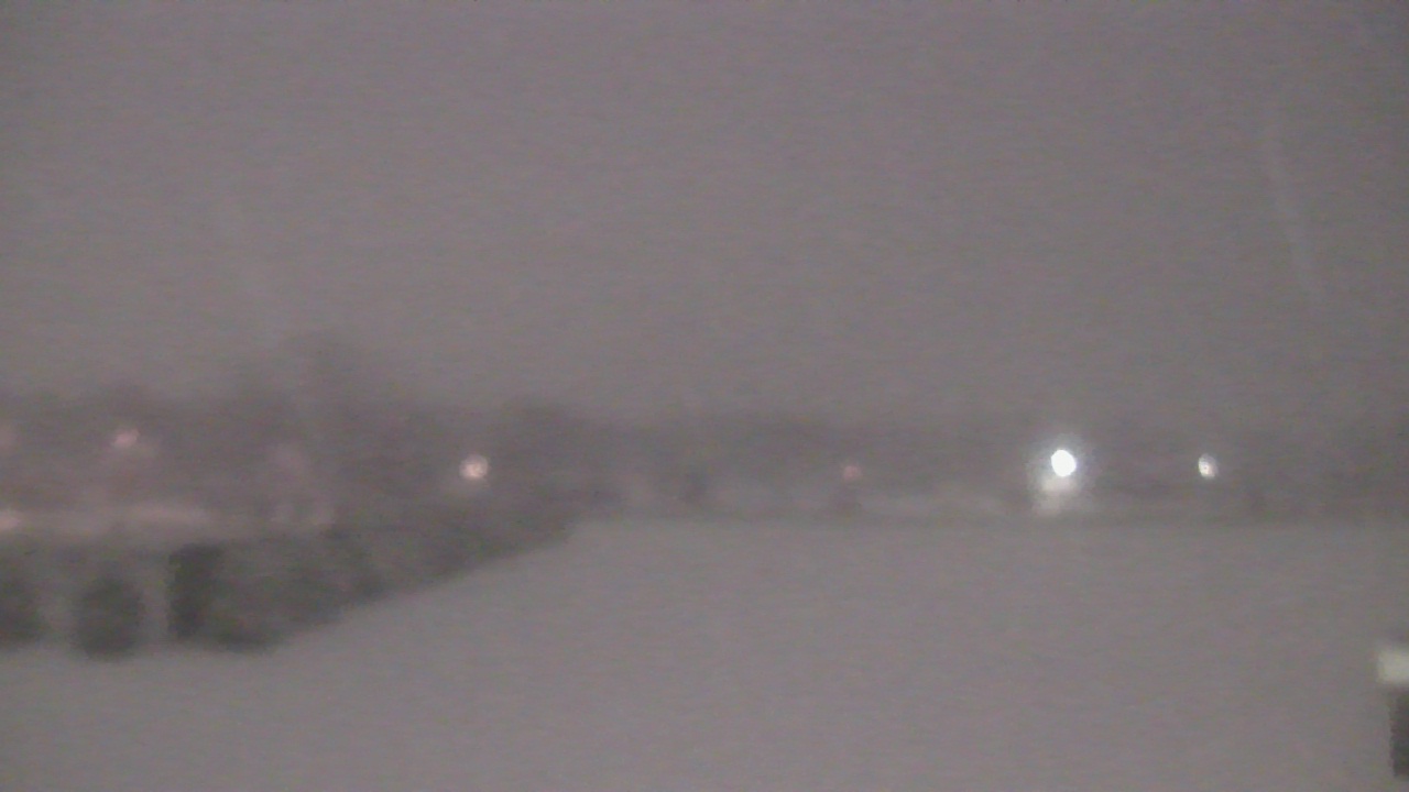 Thumbnail for current weather camera view from Shepard MS in Deerfield, Illinois