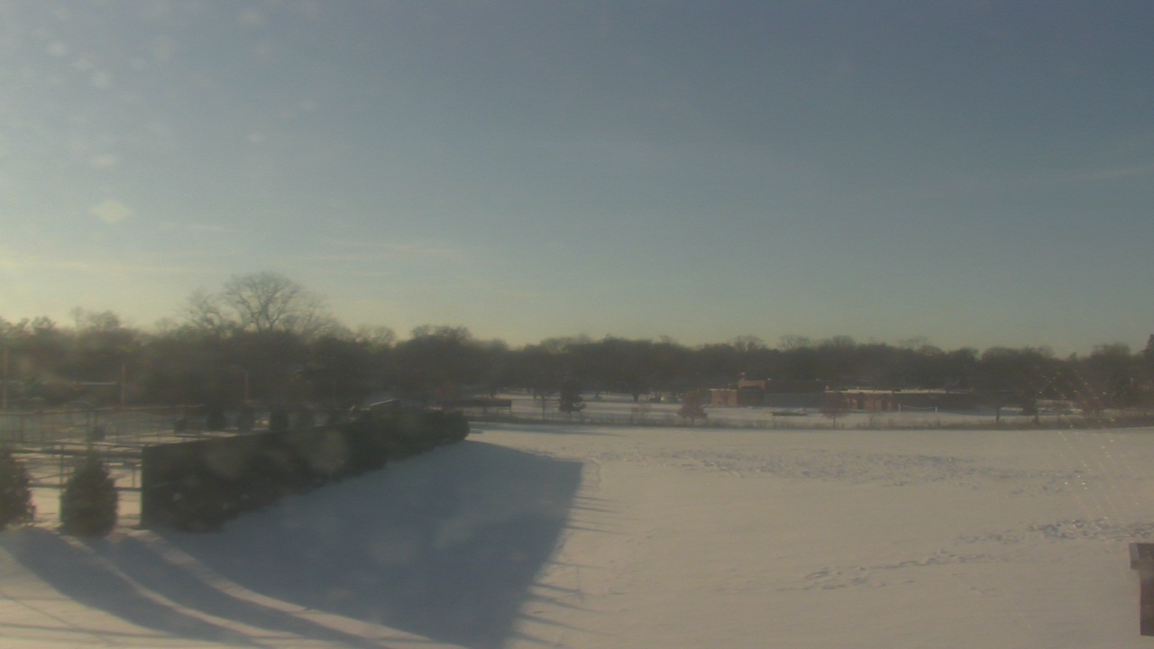 Thumbnail for current weather camera view from Shepard MS in Deerfield, Illinois